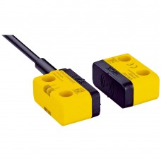 Sick STR1 wyłącznik bezpieczeństwa RFID z aktywatorem standardowym